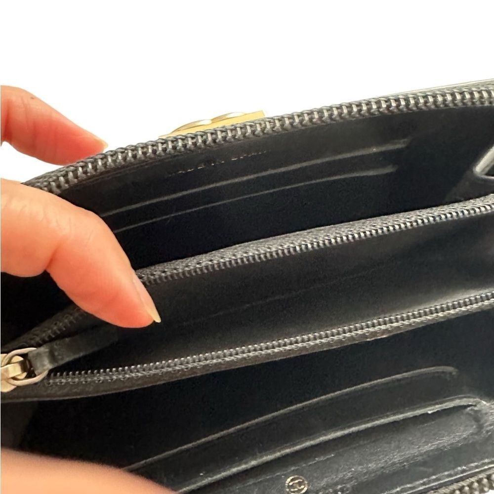 Chanel Black Quilted Wallet Gold Hardware - Picture 5 of 8